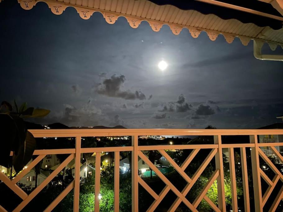 Sunny Cottage, Belle Terrasse, Proche Et Vue Mer Sainte-Luce Luaran gambar