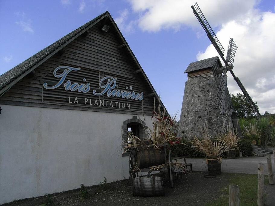 Sunny Cottage, Belle Terrasse, Proche Et Vue Mer Sainte-Luce Luaran gambar
