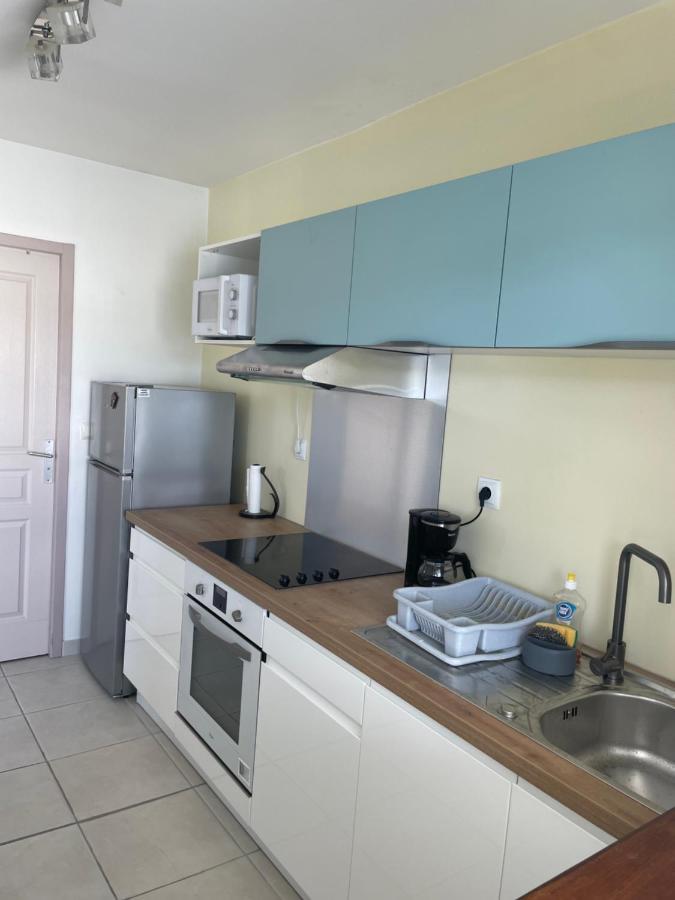 Sunny Cottage, Belle Terrasse, Proche Et Vue Mer Sainte-Luce Luaran gambar