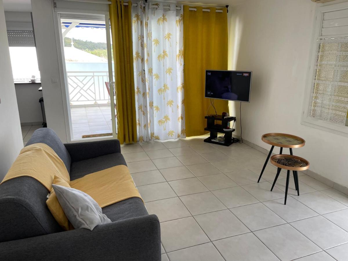 Sunny Cottage, Belle Terrasse, Proche Et Vue Mer Sainte-Luce Luaran gambar